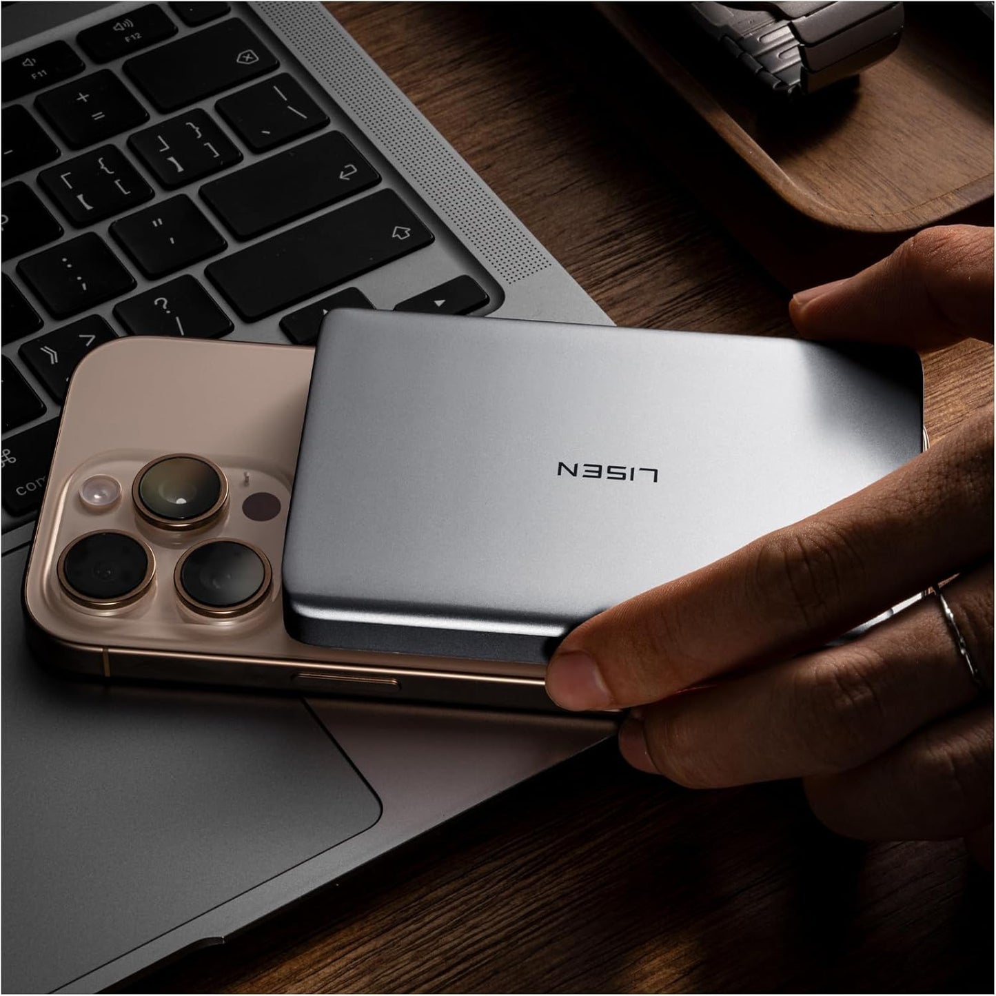 0.3‘’ Ultra Slim Magsafe Portable Charger Iphone,5000Mah Wireless Card Slim Magsafe Battery Pack,Europe Vacation Essential Phone Accessories,Magnetic Power Bank for Iphone 16 Pro Max/15/14/13/12